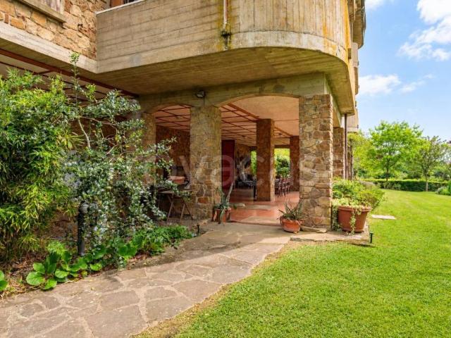 Appartamento in vendita a Monteriggioni, Toscana