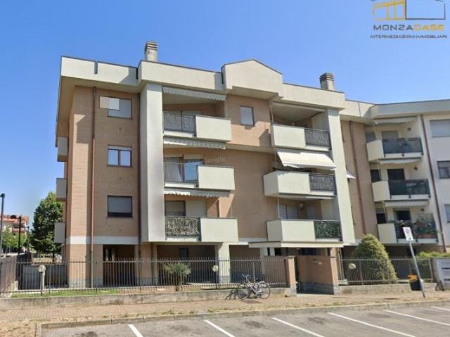 Appartamento in vendita a Muggiò, Lombardia