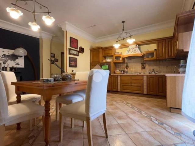 Appartamento in vendita a Santa Croce, Campania