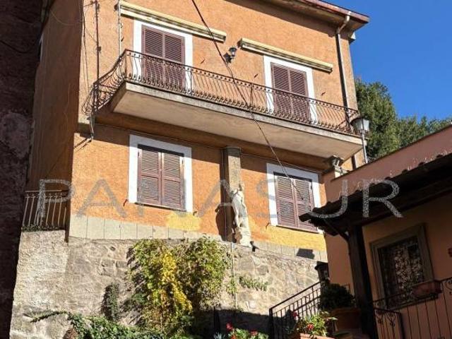 Appartamento in vendita a Nemi