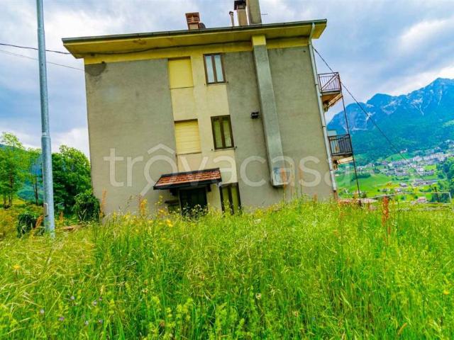 Appartamento in vendita a Comunità Montana della Valle Brembana, Zambla Bassa