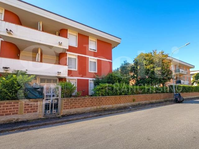 Appartamento in vendita a Luni, Liguria