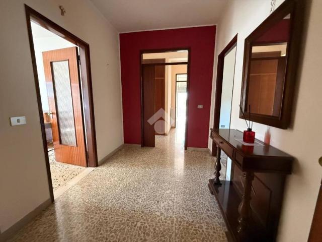 Appartamento in vendita a Gubbio, Umbria