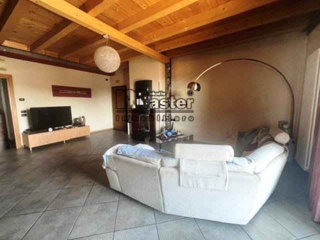 Appartamento in vendita a Paese, Veneto