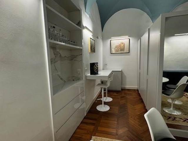 Appartamento in vendita a Parma Centro, Parma