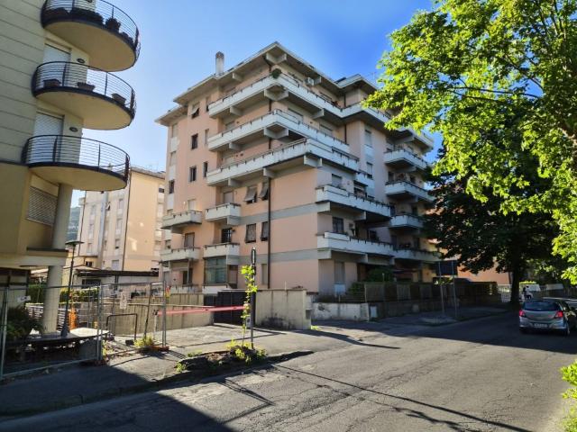 Appartamento in vendita a Ricciano, Uzzano E Castello
