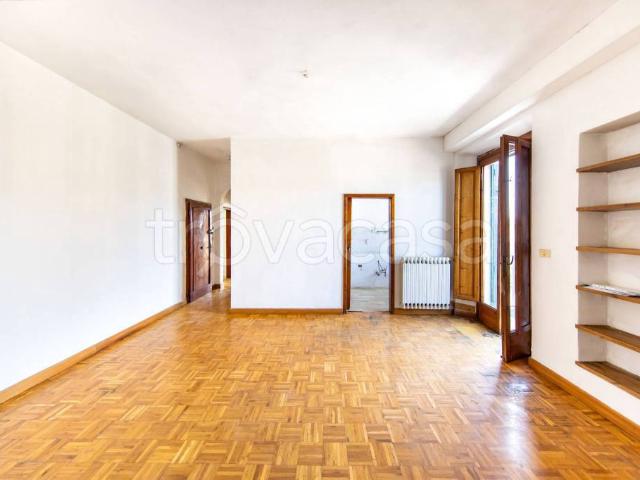 Appartamento in vendita a Uzzano E Castello, Pistoia