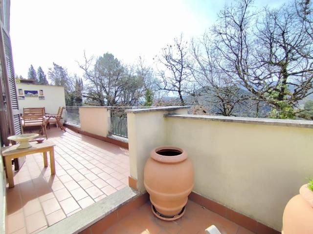 Appartamento in vendita a Terni, Umbria