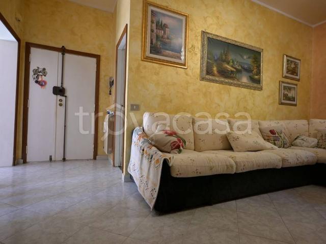 Appartamento in vendita a Poggibonsi, Siena