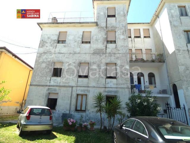 Appartamento in vendita a Montopoli Di Sabina, Lazio