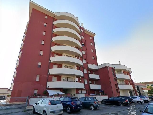 Appartamento in vendita a Pontedera, Toscana