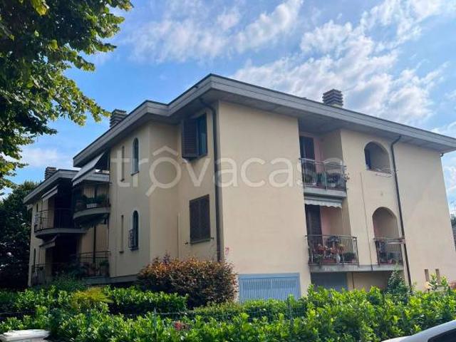 Appartamento in vendita a Pozzuolo Martesana, Lombardia