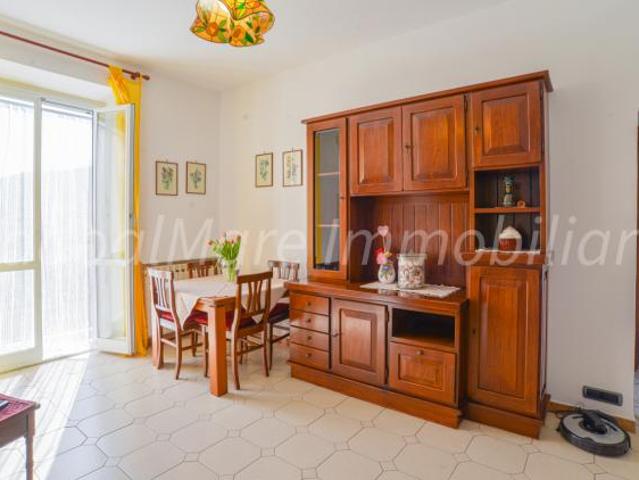 Appartamento in vendita a Quiliano, Liguria