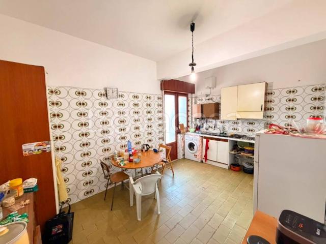 Appartamento in vendita a Calabria, Reggio Calabria