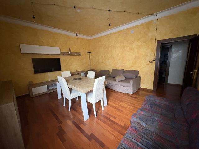 Appartamento in vendita a Mirabello, Re