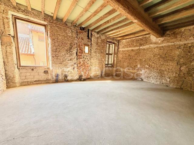 Appartamento in vendita a San Prospero città, Re