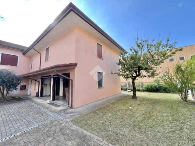 Appartamento in vendita a Castelminio di Resana, Resana