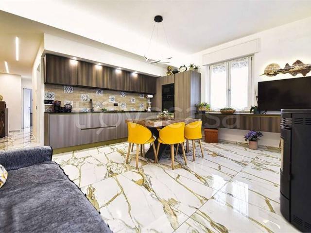 Appartamento in vendita a Rescaldina, Milano