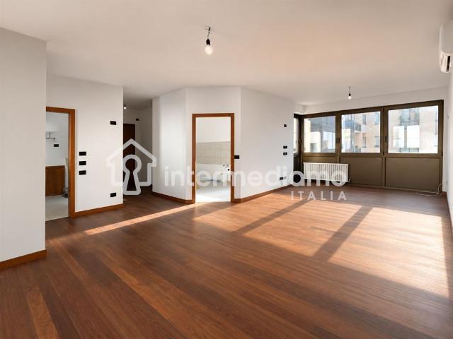 Appartamento in vendita a Comunità Alto Garda e Ledro, Riva
