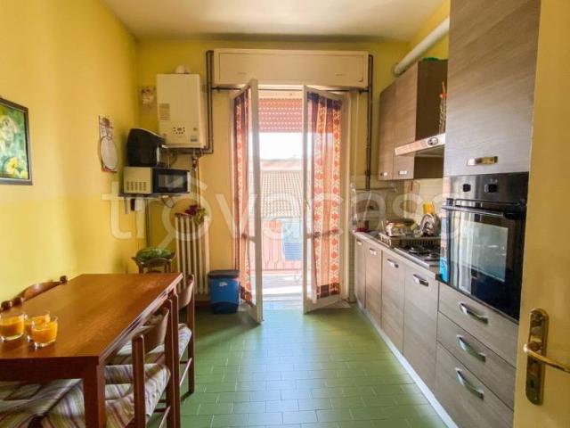 Appartamento in vendita a Rivarolo Del Re, Lombardia