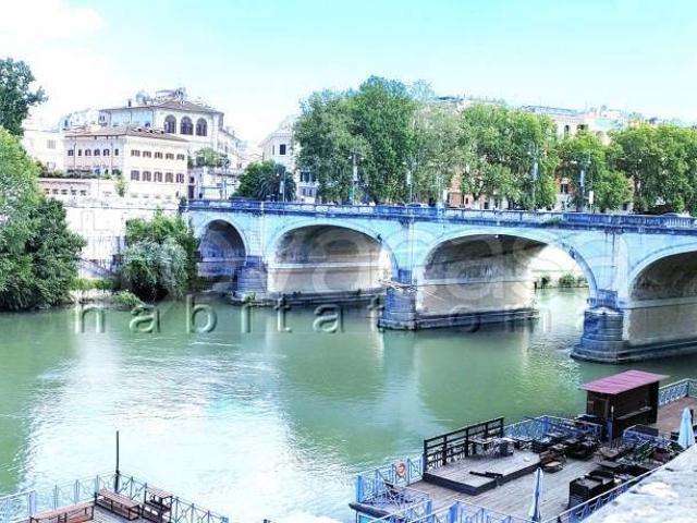 Appartamento in vendita a Municipio Roma I, Roma Capitale