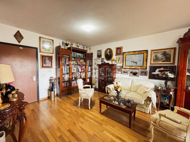 Appartamento in vendita a Monte del Marmo, Roma