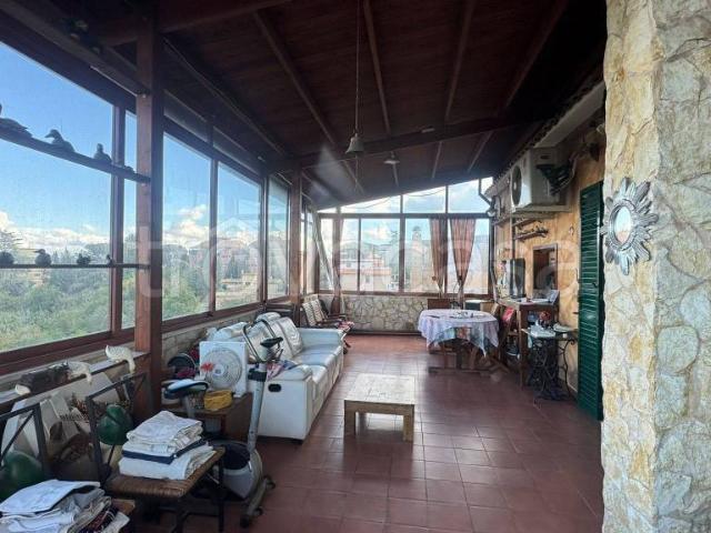 Attico in vendita a Tomba di Nerone, Roma