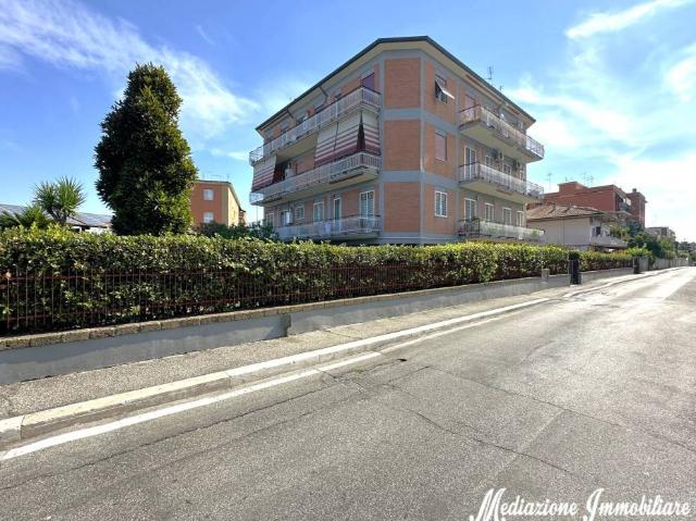 Appartamento in vendita a Mezzocammino, Roma