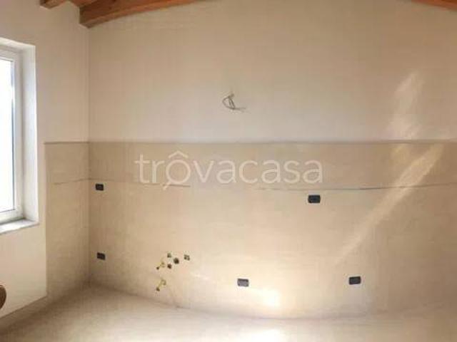 Appartamento in vendita a Sarzana, Liguria