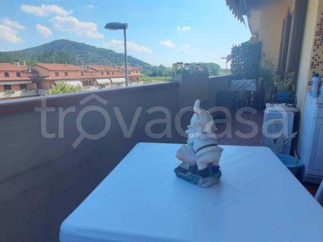 Appartamento in vendita a Serravalle Pistoiese, Toscana