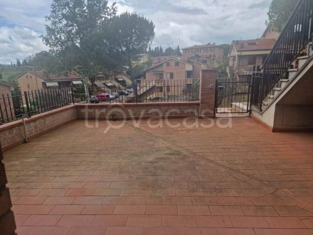Appartamento in vendita a Pian delle Fornaci, Siena