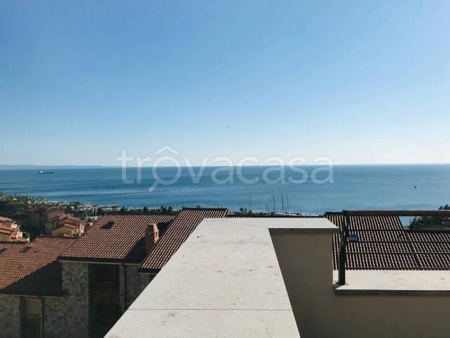 Appartamento in vendita a Borgo San Mauro / Naselje Svetega Mavra, Aurisina