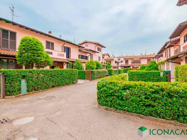 Appartamento in vendita a Siziano, Lombardia