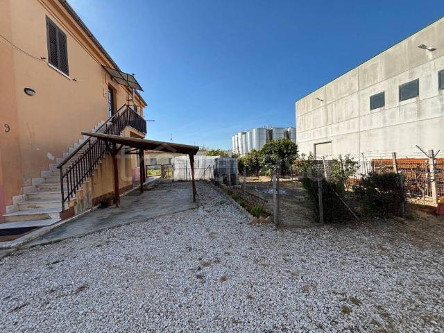 Appartamento in vendita a Tollo, Abruzzo