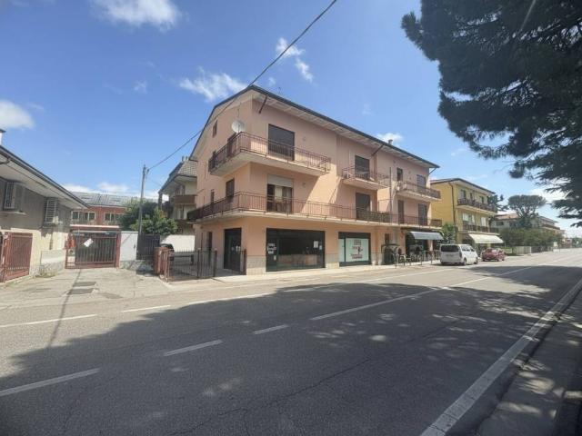 Appartamento in vendita a Torreglia, Veneto