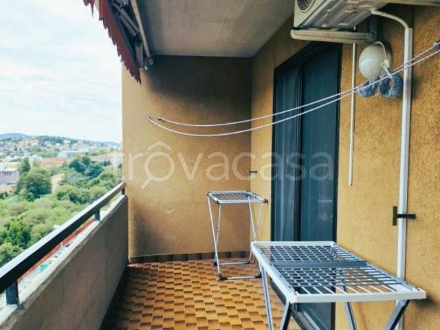 Appartamento in vendita a Coloncovez / Kolonkovec, Trieste