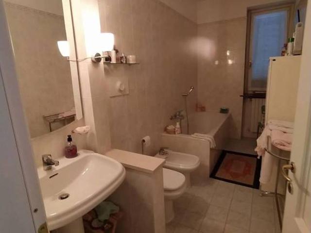 Appartamento in vendita a Varzi, Lombardia