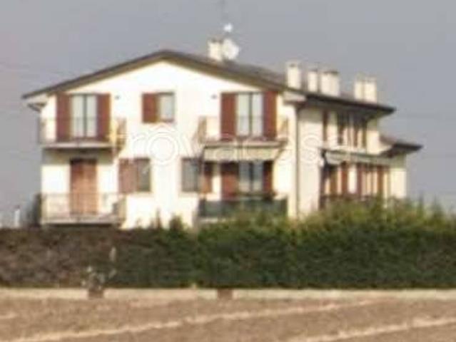 Appartamento in vendita a Località Cascina Colleoni, Villafranca Di Verona