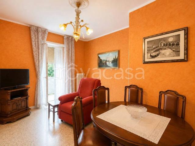 Appartamento in vendita a Ovest, Brenzone