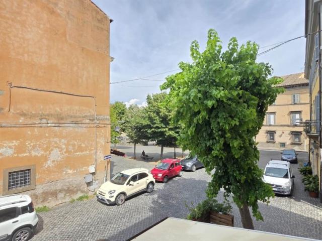 Appartamento in vendita a Viterbo, Lazio