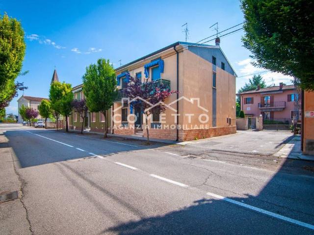 Appartamento in vendita a Dosdega, Villafranca Di Verona