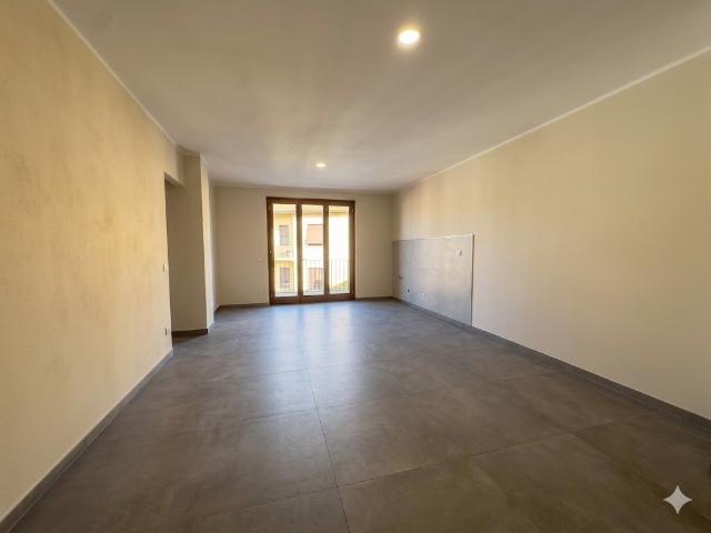 Appartamento in vendita a Palazzo Del Pero, Toscana
