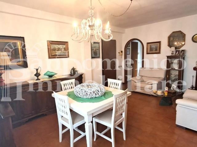 Appartamento in vendita a Calcinaia, Toscana