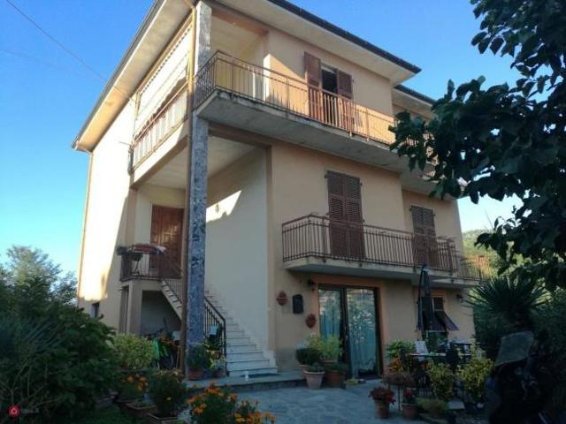 Appartamento in vendita a Riccò Del Golfo, Liguria