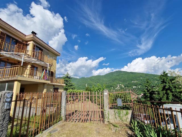 Appartamento in vendita a Savignone, Liguria