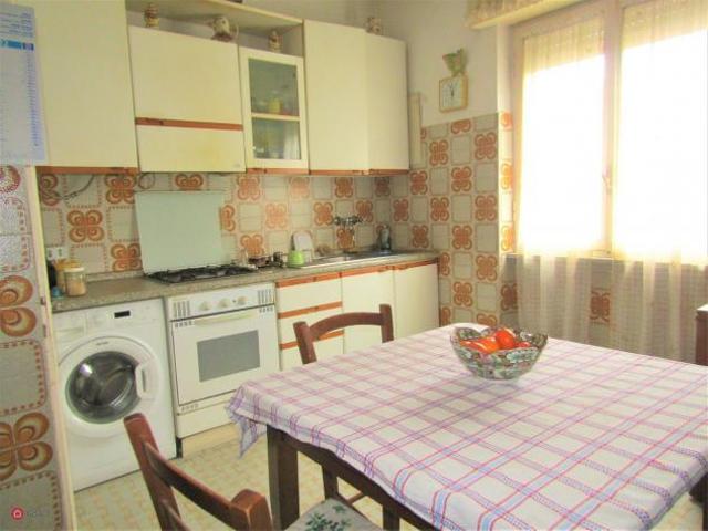 Appartamento in vendita a Carrara, Toscana