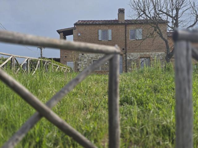 Appartamento in vendita a Monteroni D'arbia, Toscana