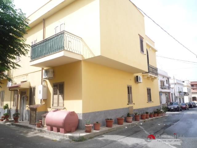 Appartamento in vendita a Lazzàro, Calabria