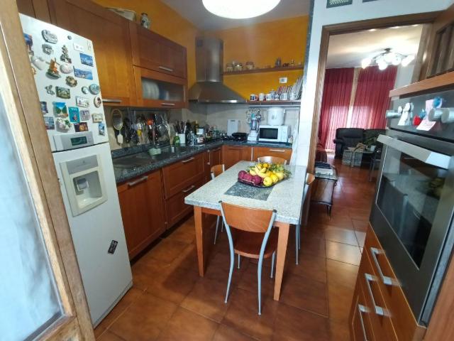 Appartamento in vendita a Dogana, Luni