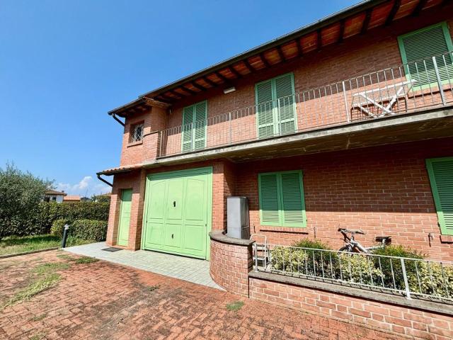 Appartamento in vendita a Terricciola, Toscana